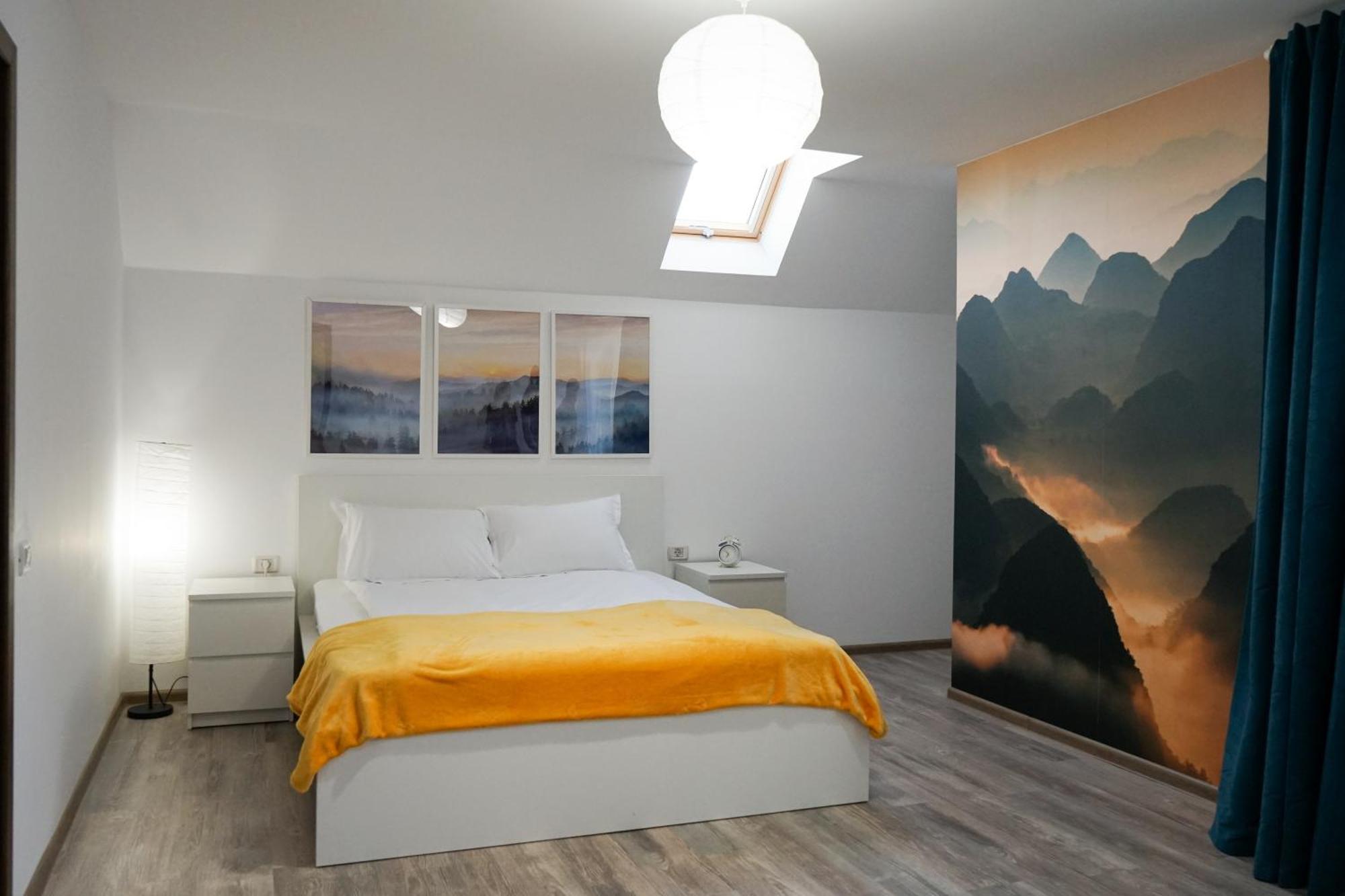 Mirandis Apartments - Comfort & Private Parking Near Coresi Mall Braşov Exterior foto